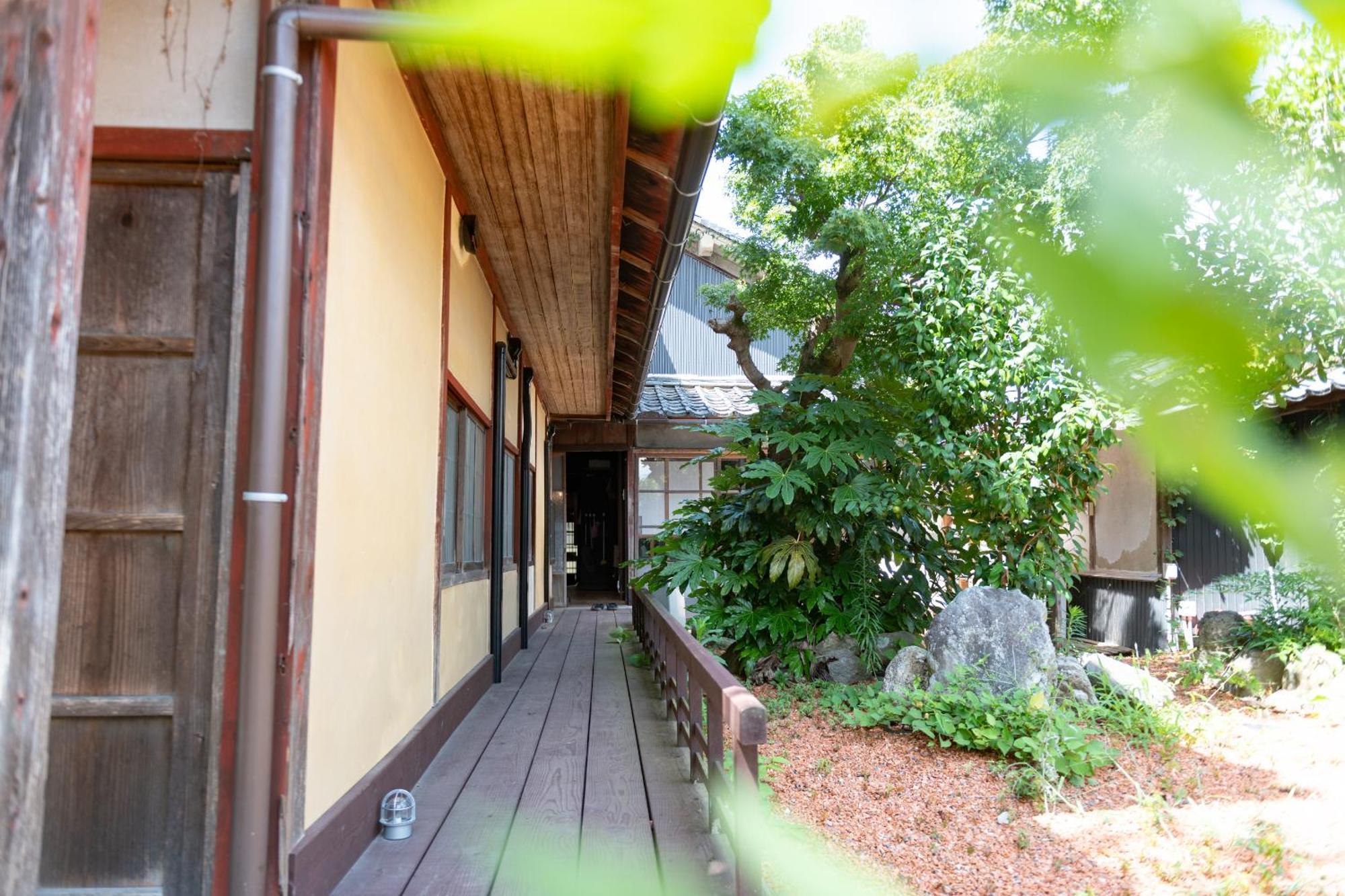 篠山城下町ゲストハウス Quolo Tamba-Sasayama Екстер'єр фото
