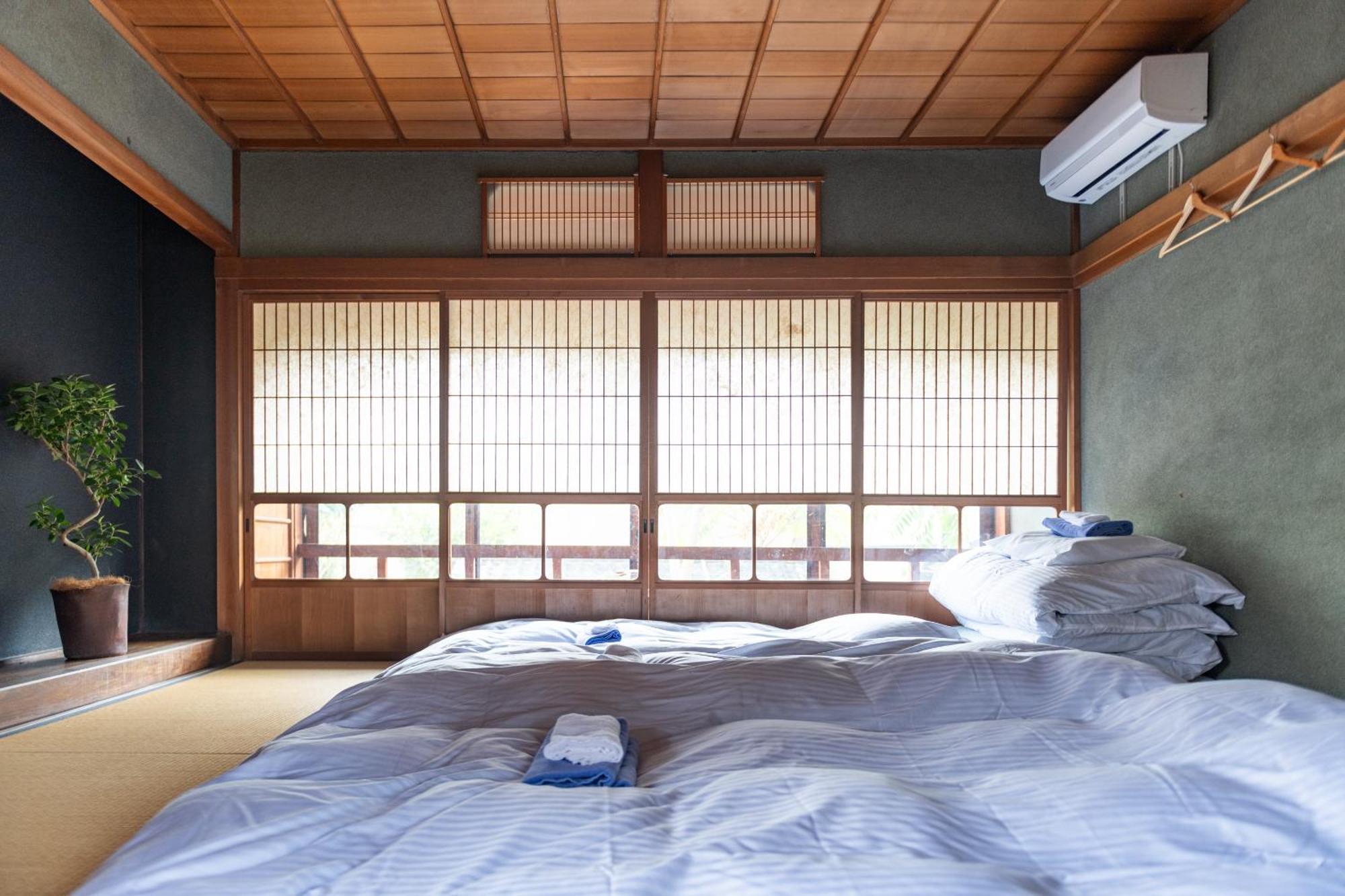 篠山城下町ゲストハウス Quolo Tamba-Sasayama Екстер'єр фото